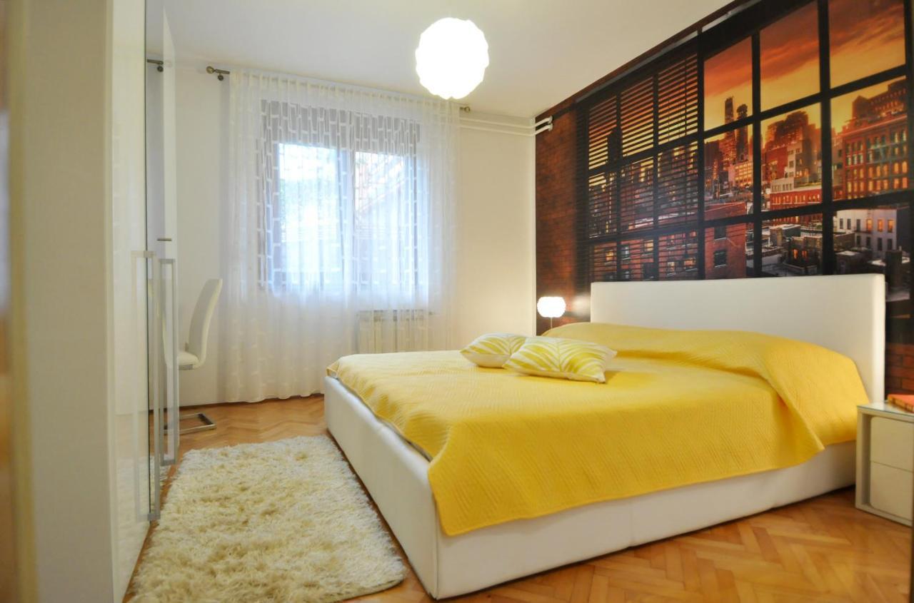Apartman Lory Pula Exterior foto
